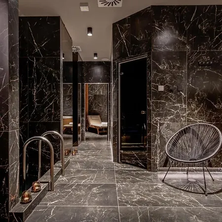 Park Hotel 4*