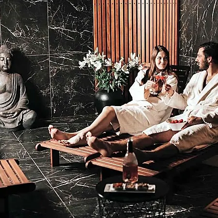 Park Hotel 4*